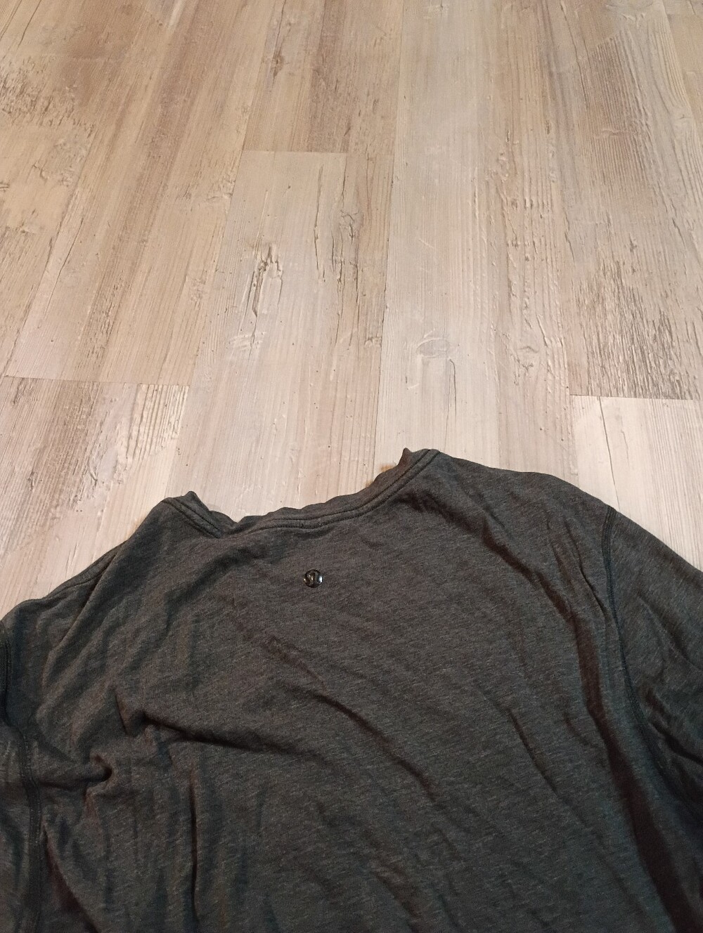 Lululemon - Picture 6 of 6